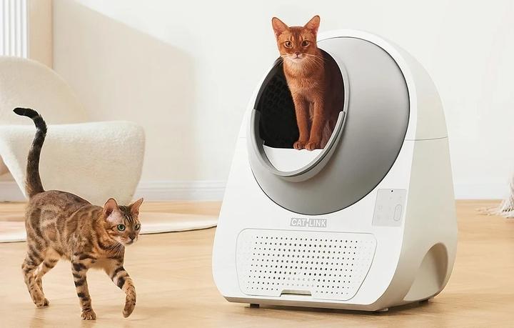Actual product image Catlink Scooper Pro Ultra intelligent self-cleaning cat litter box with AI camera (Cat litter tray open)