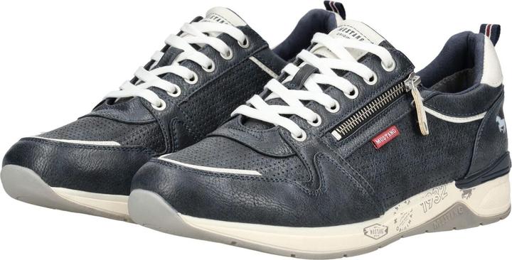 Actual product image Mustang Sneaker (42)
