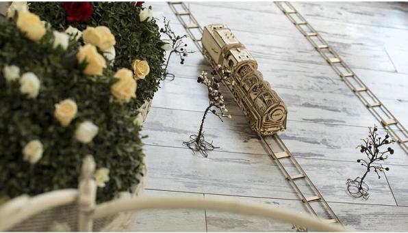 Image du produit Ugears Locomotive à vapeur avec tender