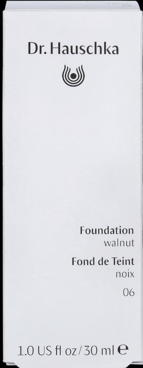 Produktbild Dr. Hauschka Foundation 06 walnut 30 ml (#06 Walnut)