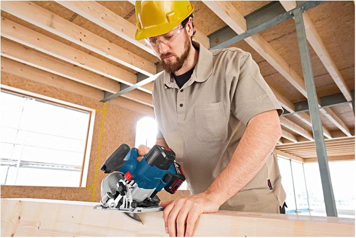 Produktbild Bosch Professional Akku-Handkreissäge GKS 18 V-LI, ohne Akku und Ladegerät