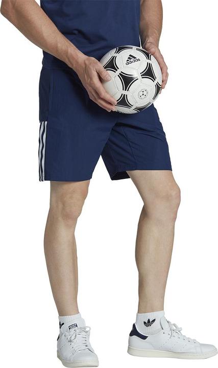 Immagine prodotto adidas Pantaloncini da allenamento Tiro 23 Competition Downtime da uomo (XS)