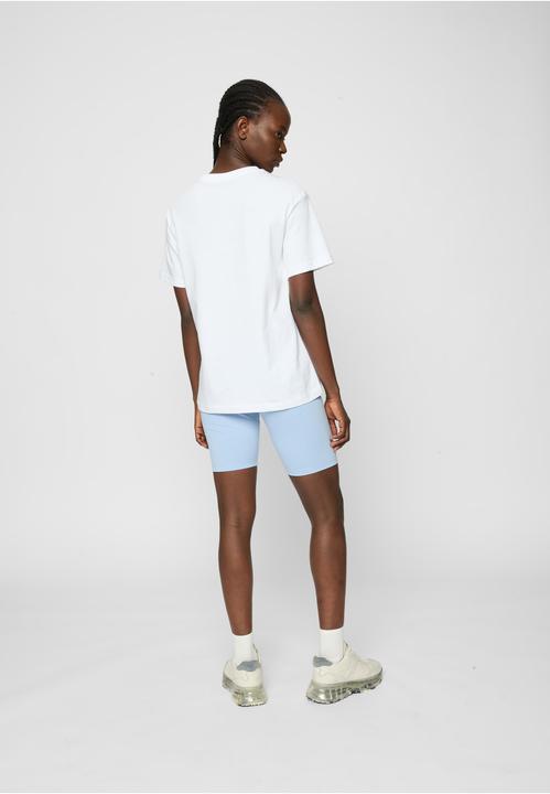 Actual product image Miss Tee Utopia Tea - 105769 (XS)