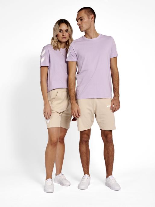 Actual product image hummel Legacy Chevron T-Shirt (XXS)