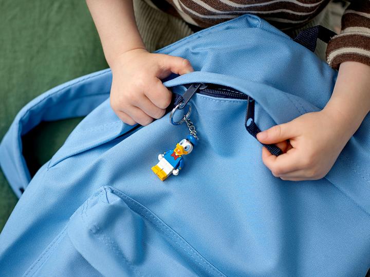Actual product image LEGO Donald Duck