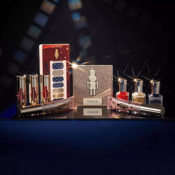 Produktbild Catrice Nagellack Magic Xmas Story Gold (C02, Farblack)