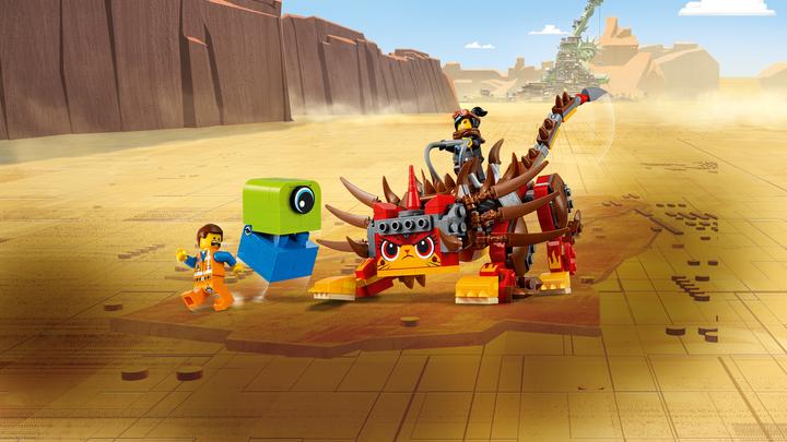 Actual product image LEGO Lucy (70827, LEGO DC)