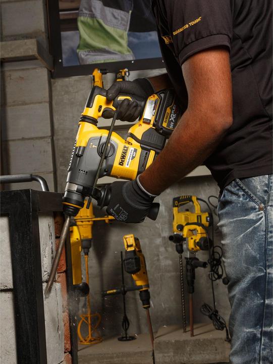 Actual product image DeWalt Cordless hammer drill 54V XR FlexVolt DCH 333 NT (Rechargeable battery operated)