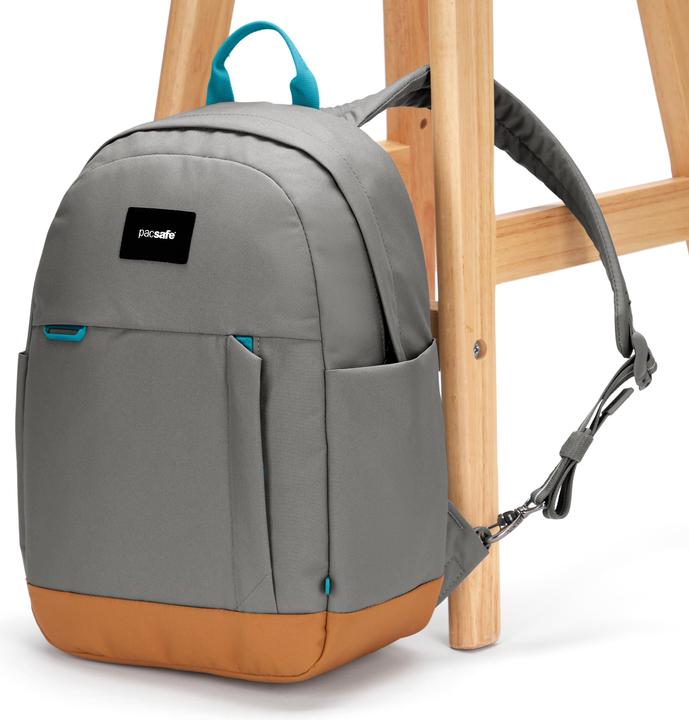 Actual product image Pacsafe Go 15 (15 l)