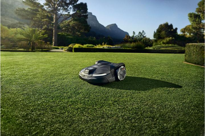 Image du produit Husqvarna 450X Nera (5000 m², Sans câble périphérique, Câble périphérique)