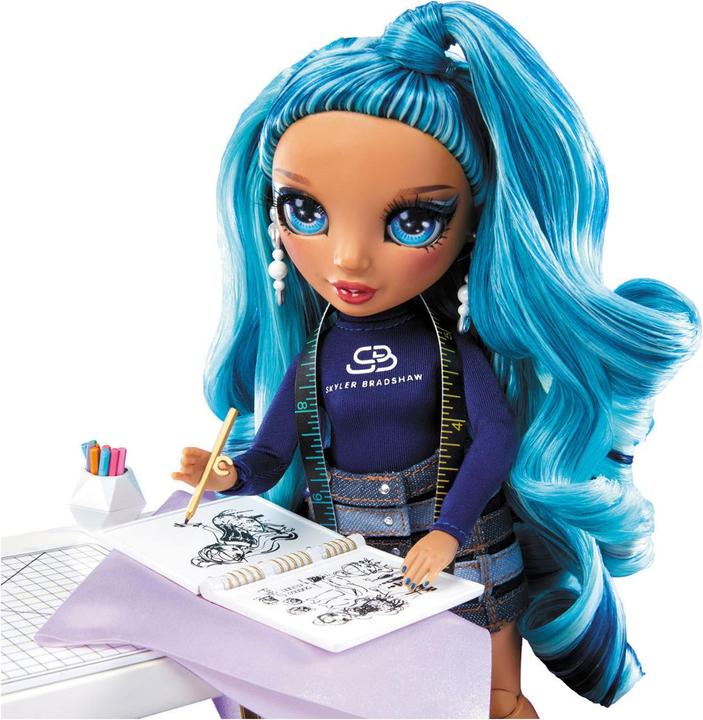 Actual product image MGA Rainbow High Dream & Design Fashion Studio