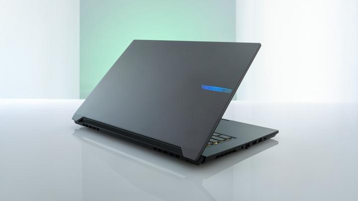 Actual product image Gigabyte AERO X16 1VH R7-350 32 GB RTX 5060 W11H (16", AMD Ryzen AI 7 350, 32 GB, 125 GB, DE)