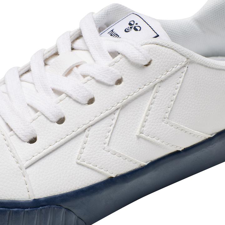 Actual product image hummel Base Court Classic Jr (34)