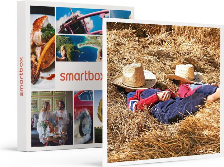 Image du produit Smartbox 2 nuits insolites en famille à dormir sur un lit de paille près du lac de Constance (4 pers.)