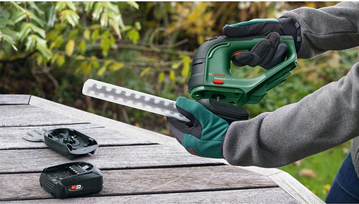 Productafbeelding Bosch Home & Garden Geavanceerde schaar 18V-10 (Oplaadbare batterij)