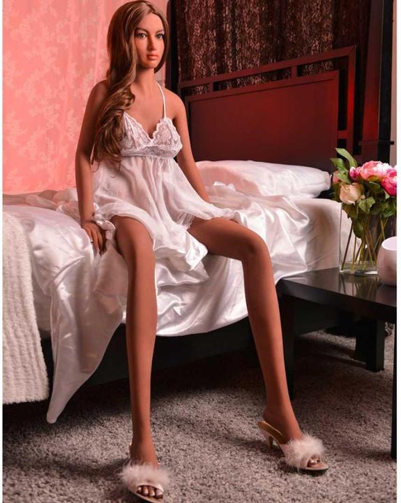 Produktbild UltimateFantasy Dolls Carmen