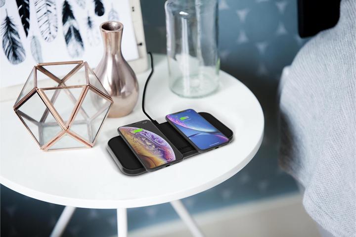Actual product image Zens Aluminium Dual Fast Wireless Charger 30W USB PD (20 W)