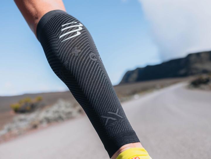 Immagine prodotto Compressport Manicotti per polpacci R2 Oxygen neri (30, 31, 32, 33, 34)