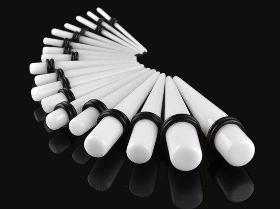 Hermex 18mm Ohr Plug Expander Dehnungsstecker Piercing aus Weissen Bioplastik - Weiss (Acryl, Silikon)