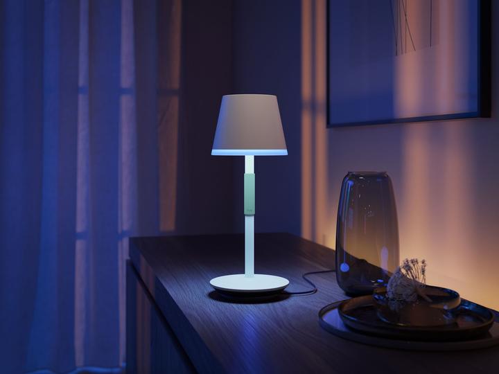 Produktbild Philips Hue Go (370 lm)