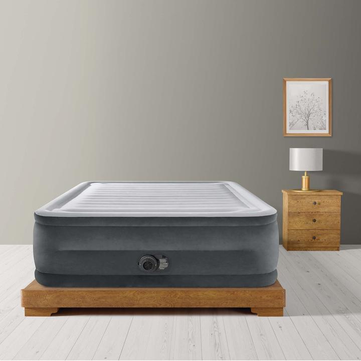 Actual product image Intex Comfort-Plush Airbed (150 x 200 cm)