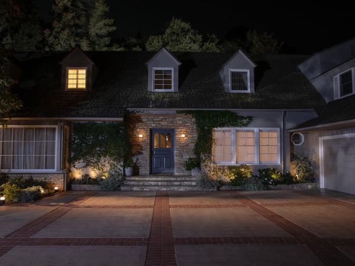 Actual product image Philips Hue Bridge
