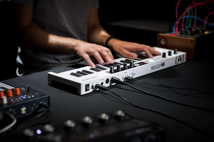 Actual product image Arturia KeyStep 37 (Keyboards)