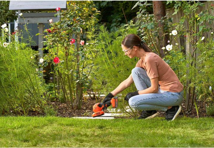 Productafbeelding Black & Decker Struikschaar-set BCSS18D1 (Draadloze heggenschaar)