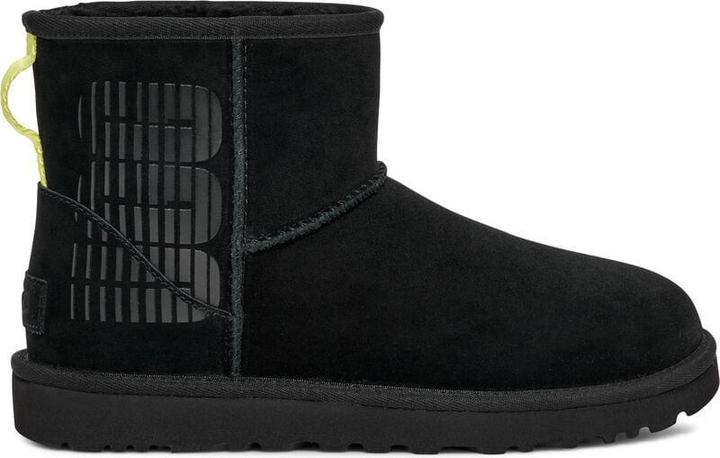 Produktbild Ugg Classic Mini (40)