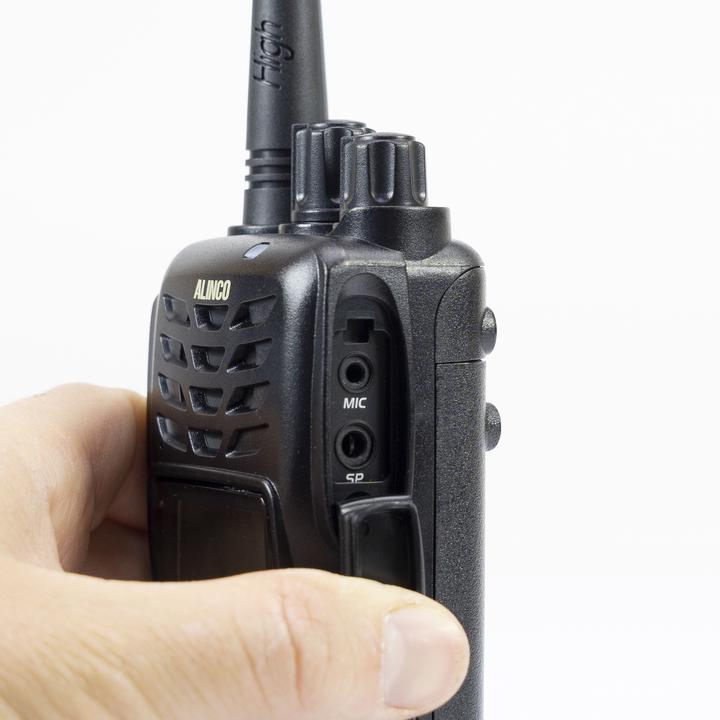 Image du produit Alinco Radio VHF/UHF portable PNI DJ-500-E, puissance réglable, 200 CH, 1500 mAh, Talk Around, V (UHF, VHF)