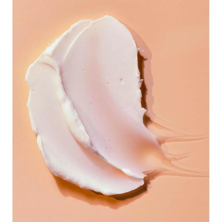 Actual product image Tree Hut Vanilla Shea Sugar Scrub with Vanilla Body Butter Aroma Gift Set 2023 90ml (Body cream, 240 ml)