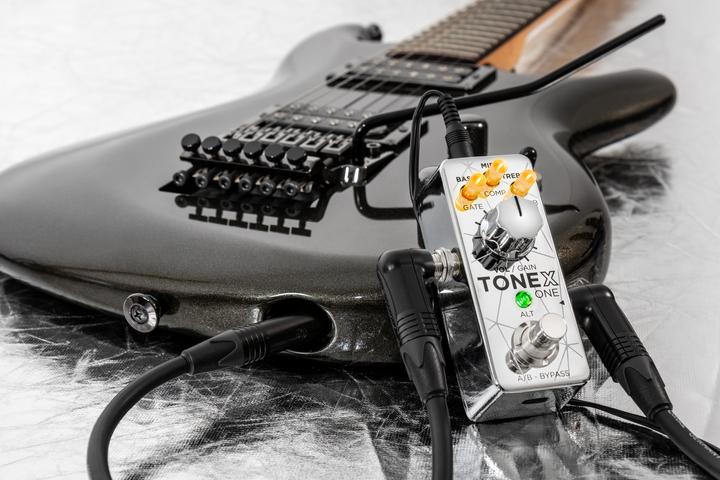 Productafbeelding IK Multimedia Tonex One Limited Edition - Ultimative Amp- und (USB)