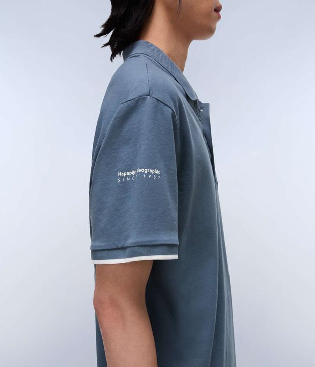 Actual product image Napapijri E-Badge Sum (XL)
