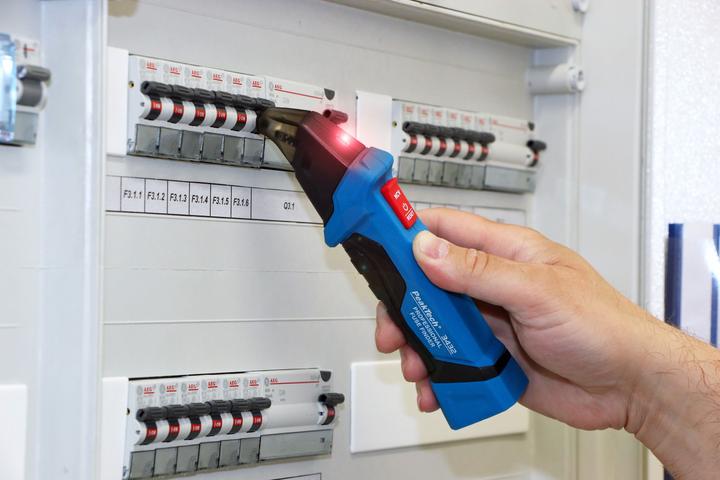 Actual product image Peaktech P 3432 Line locator / circuit detector