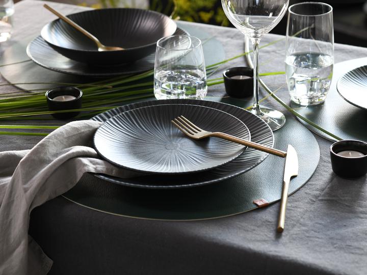 Actual product image CreaTable Vesuvio (18 Piece)