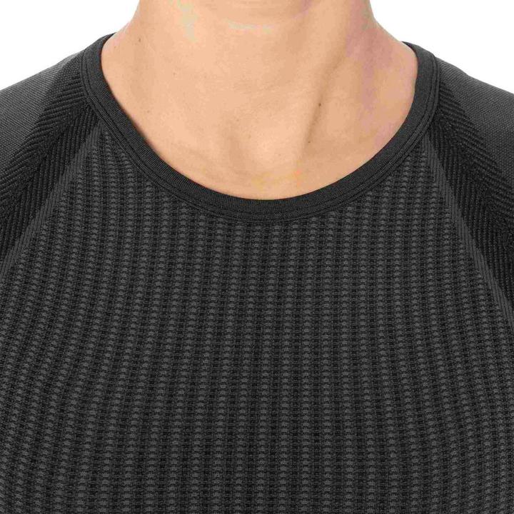 Actual product image Giro W Chrono SS Base Layer (XS, S)