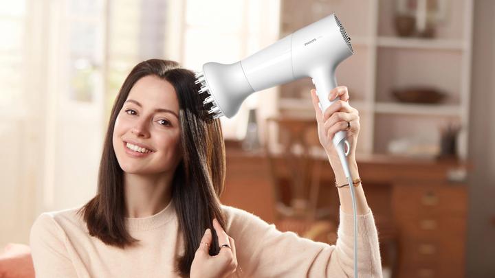 Actual product image Philips 5000 Serie BHD500/20 Haartrockner