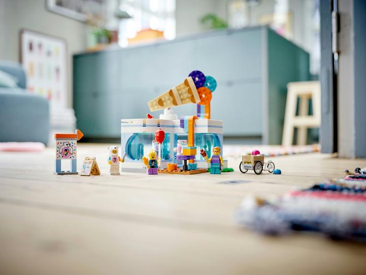 Produktbild LEGO Eisdiele (60363, LEGO City)