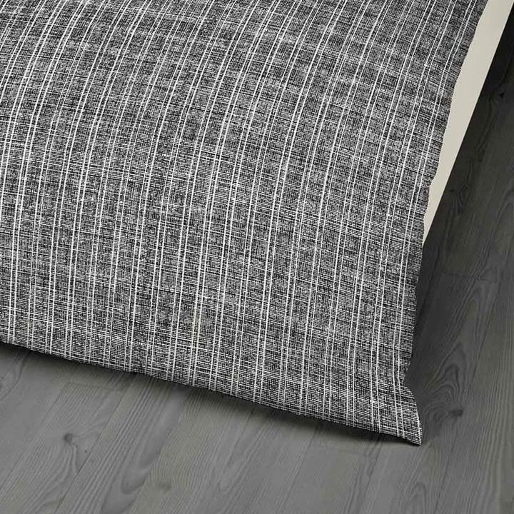 Actual product image BettwarenShop Timeless Winter Black (Bedding set, 200 x 200 cm, 80 x 80 cm)