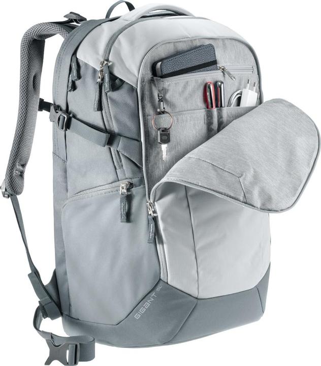 Actual product image Deuter Gigant (32 l)