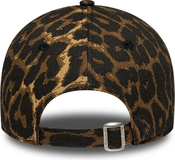 Actual product image New Era New York Yankees Women's 9twenty Leopard Outline Baseball Cap (One size)