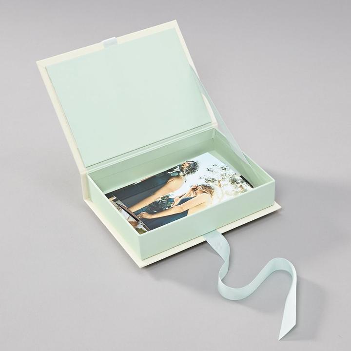 Actual product image Semikolon Small photo and gift box