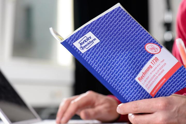Produktbild Avery Formularbuch "Rechnung", SD, 4+1 GRATIS (40 x)