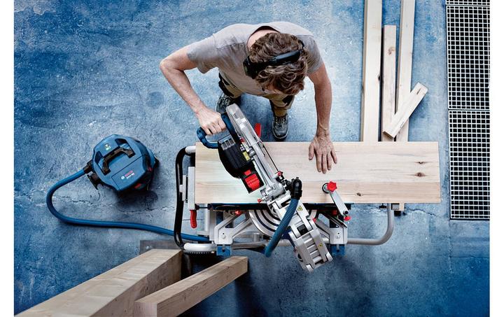Actual product image Bosch Professional GCM18V-305 GDC