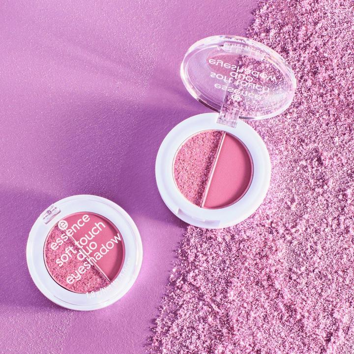 Actual product image essence soft touch duo eyeshadow (02 - Berry Crush)