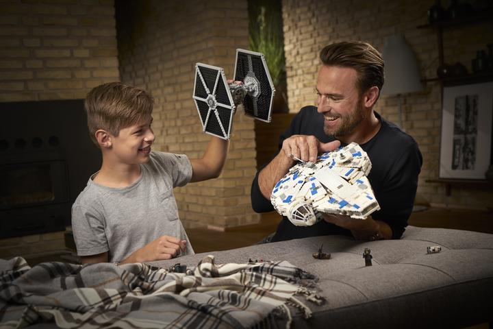 Produktbild LEGO Imperial Tie Fighter (75211, LEGO Star Wars)
