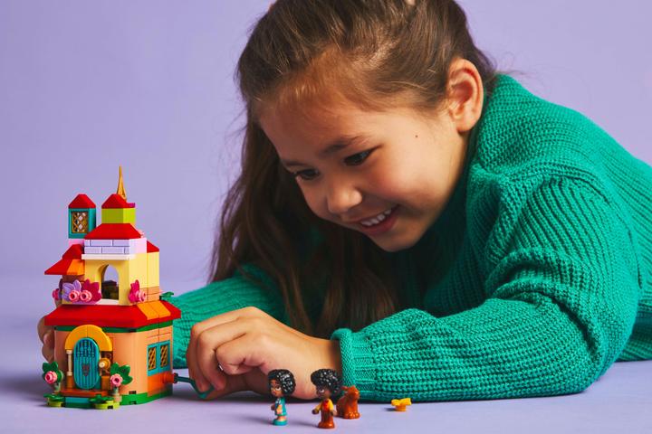 Productafbeelding LEGO Encanto Mini-Haus (43261, LEGO Disney)