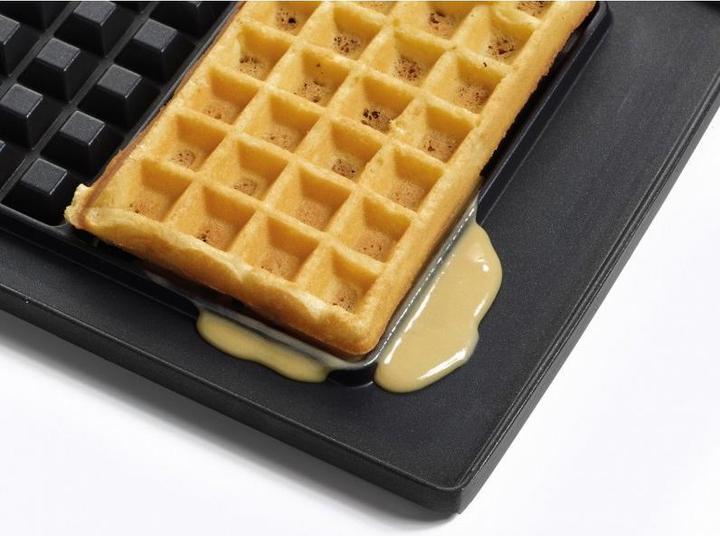 Actual product image Fritel CW 2448 2 waffle(s) Black, Grey