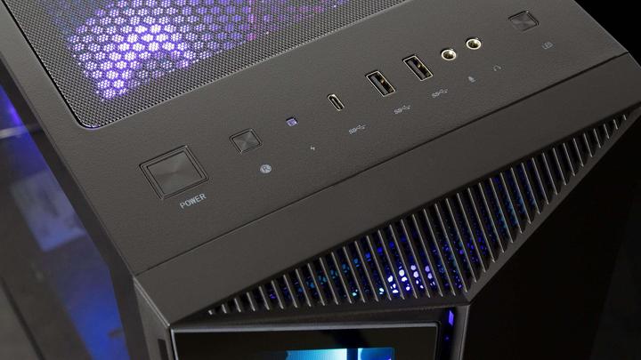 Produktbild Captiva Highend Gaming R77-884 Ryzen 7 RX 7800 XT (AMD Ryzen 7 5700X, 32 GB, 2000 GB, Radeon RX 7800 XT)