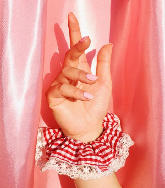 Immagine prodotto Seventh Rebel Haargummi rot-weiss Gingham (Elastico per capelli)